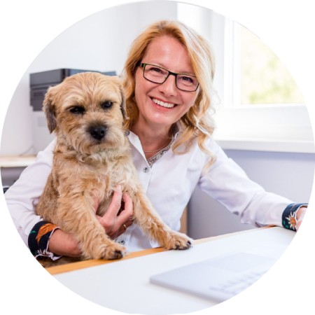 Dr. Christiane Stengel